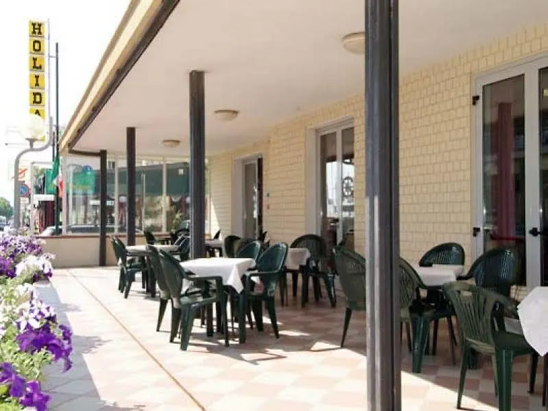 Hotel Holiday Beach Rimini Italy